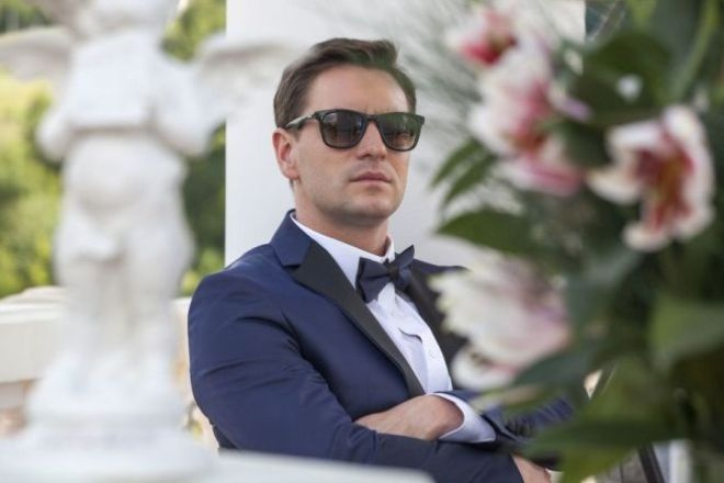 Владимир Жеребцов в сериале «Наживка для ангела» Владимир Жеребцов в сериале «Наживка для ангела»