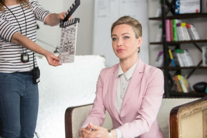 Анастасия Панина в сериале «Психологини» Анастасия Панина в сериале «Психологини»