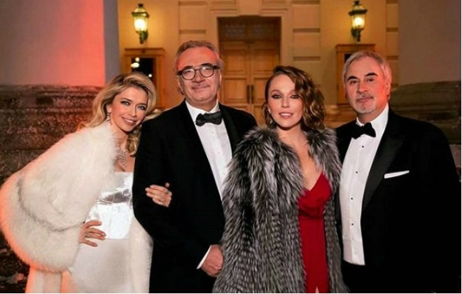 Братья Меладзе с женами Братья Меладзе с женами