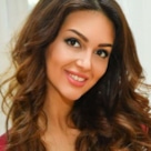 Оксана Воеводина переехала в Лондон и скрывает прошлое