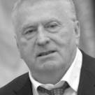Олега Эйдельштейна со скандалом выселяют из элитного особняка Жириновского