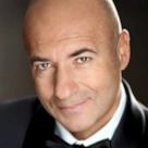 Что показали в "Песне года 2025": Лорак в латексе, Алсу в бриллиантах и Басков в поцелуях