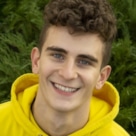 Артур Бабич стал россиянином и купил квартиру в Москве с Аней Покров