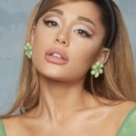 5 мировых звезд, которые не едят мясо: птичку жалко