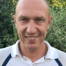 Драка из-за чеснока: звезду "Бумера" Максима Коновалова обвинили в избиении пенсионера