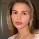 Анастасия Миронова сообщила о помолвке с топ-менеджером «Яндекса»: экс-возлюбленная Navai показала кольцо
