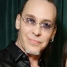 Тарзан поругался с Наташей Королевой из-за подарка на 23 февраля