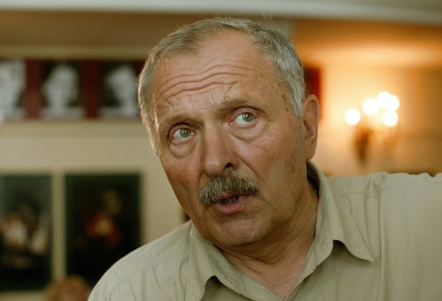 Евгений Лазарев Евгений Лазарев