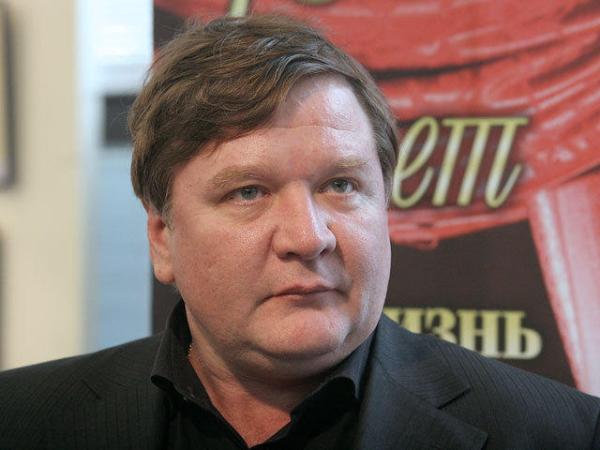 Актёры сериала «Выйти замуж за Пушкина» - Роман Мадянов Актёры сериала «Выйти замуж за Пушкина» - Роман Мадянов