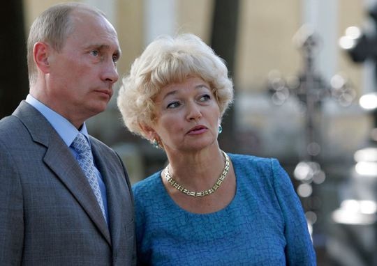 Людмила Нарусова и Владимир Путин Людмила Нарусова и Владимир Путин
