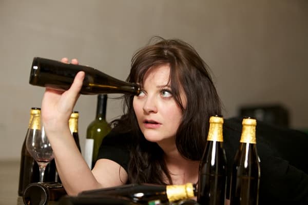 Image result for женский алкоголизм