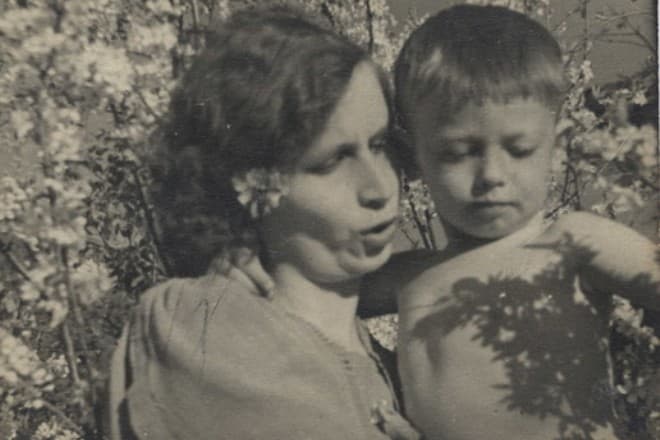 Александр Демьяненко с мамой Галиной