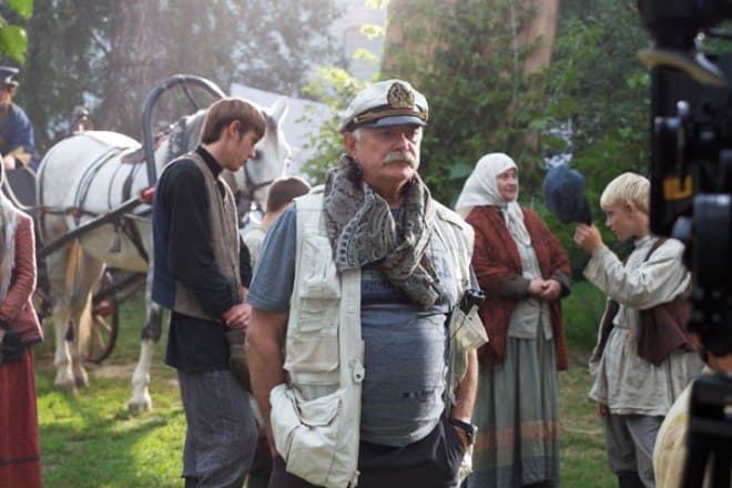 Никита Михалков на съемочной площадке фильма "Солнечный удар"