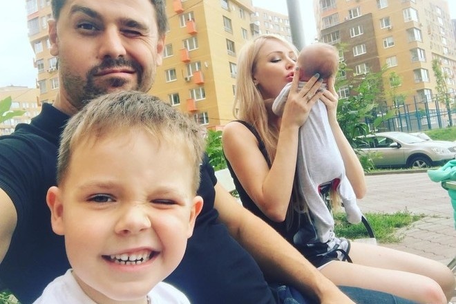Сергей Пынзарь с семьей Сергей Пынзарь с семьей