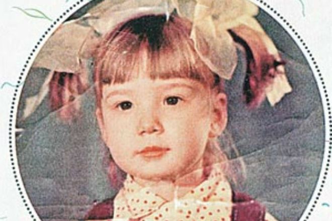 Чулпан Хаматова в детстве Чулпан Хаматова в детстве