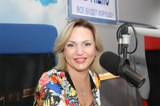 Алла Довлатова на "Русском радио" Алла Довлатова на "Русском радио"