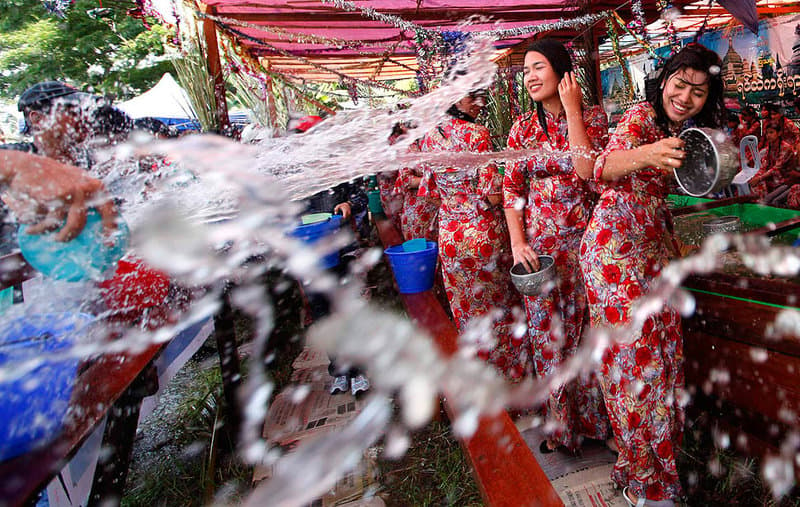 Водяной фестиваль в Мьянме