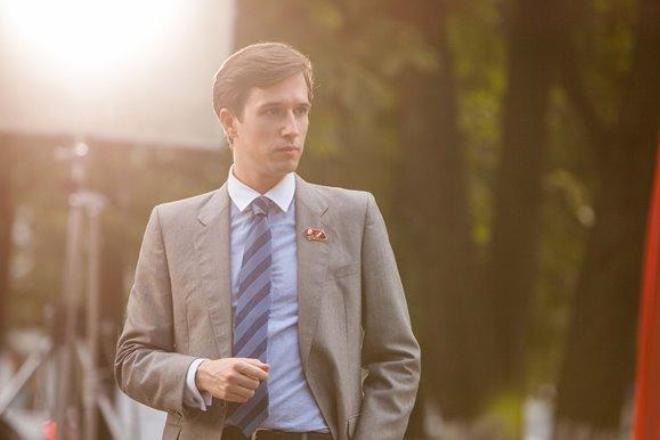 Егор Корешков на съемках сериала «Восьмидесятые» Егор Корешков на съемках сериала «Восьмидесятые»