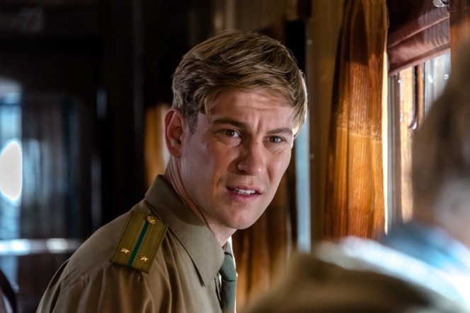 Сериал «Пороги»: актёр Никита Тезин в роли Андрея Ганжи Сериал «Пороги»: актёр Никита Тезин в роли Андрея Ганжи
