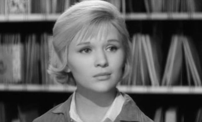 Галина Польских в фильме «Я шагаю по Москве» Галина Польских в фильме «Я шагаю по Москве»