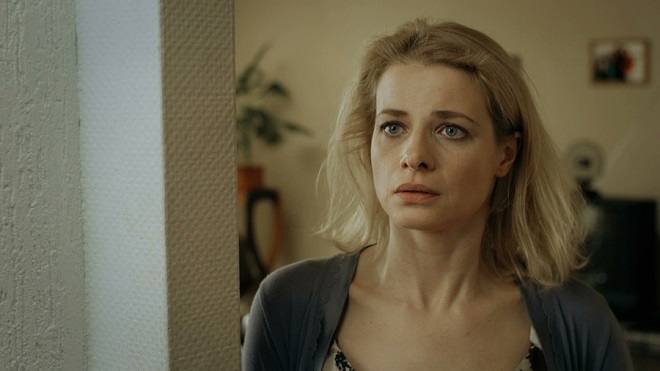 Сериал «Благие намерения»: актриса Яна Соболевская в роли Наташи Сериал «Благие намерения»: актриса Яна Соболевская в роли Наташи