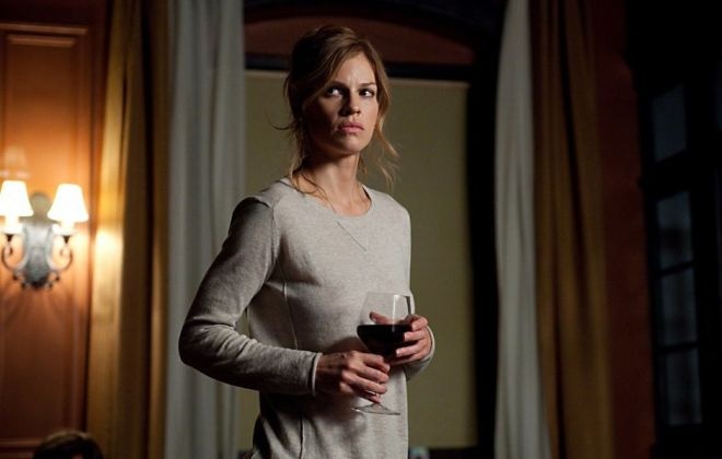 Hilary Swank in the movie The Resident Hilary Swank in the movie The Resident