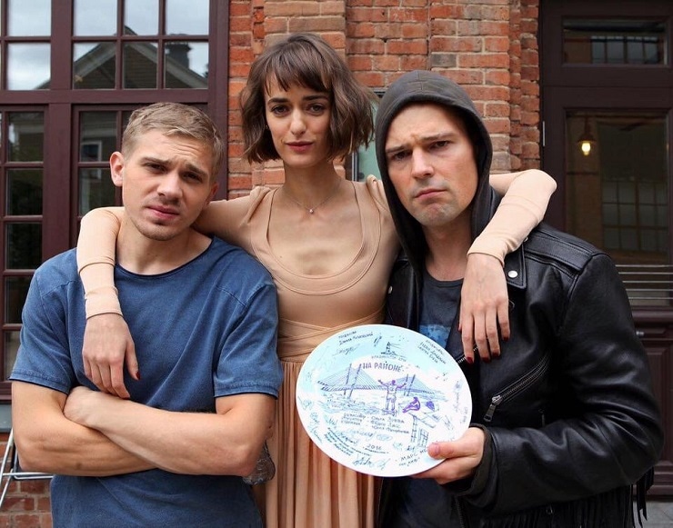 Актеры фильма "На районе" Актеры фильма "На районе"