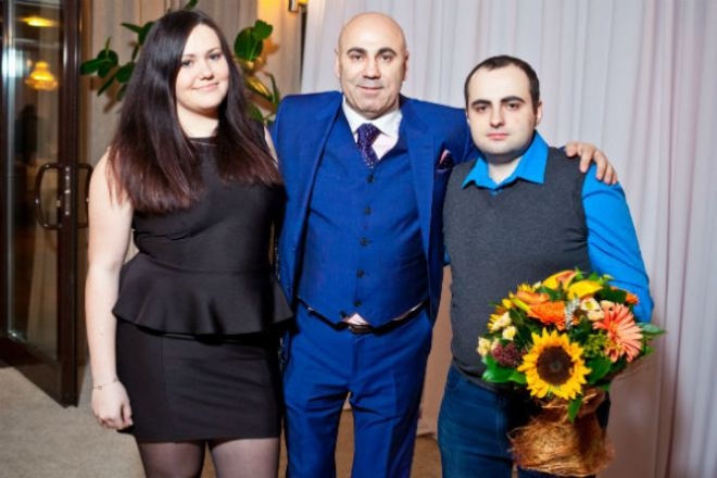 Иосиф Пригожин с детьми Иосиф Пригожин с детьми