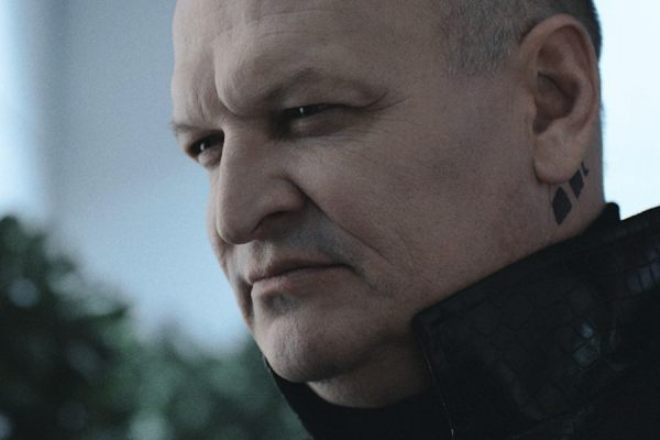 Александр Тютин в фильме «Танцы насмерть» Александр Тютин в фильме «Танцы насмерть»