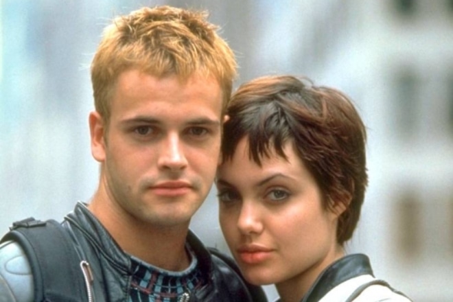 Angelina Jolie and Jonny Lee Miller Angelina Jolie and Jonny Lee Miller