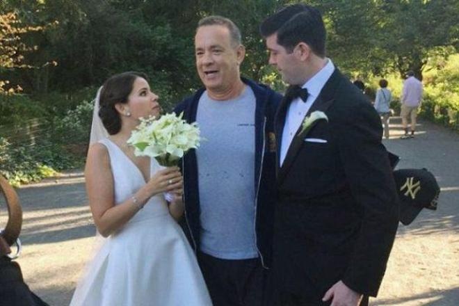 Tom Hanks and the newlyweds Tom Hanks and the newlyweds