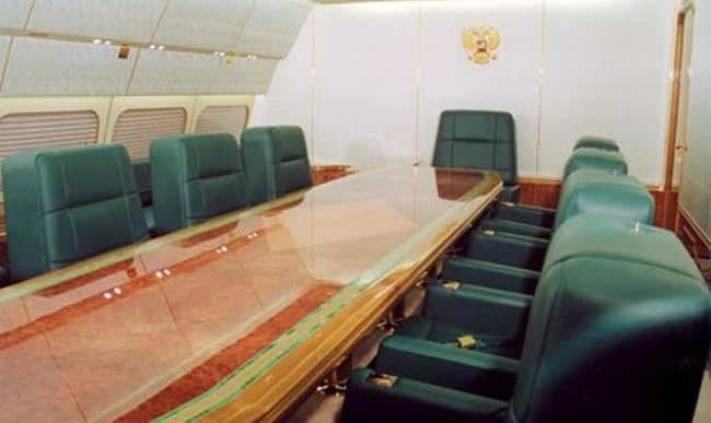 Салон самолета Ил-96-300ПУ
