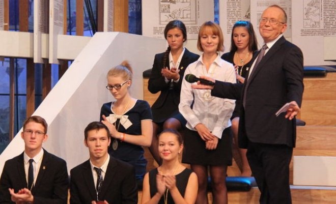Юрий Вяземский в программе «Умники и умницы» Юрий Вяземский в программе «Умники и умницы»