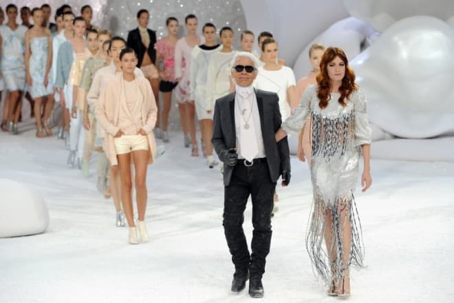 Karl Lagerfeld at the fashion show