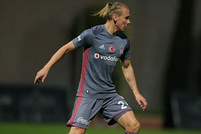 Domagoj Vida in Beşiktaş in 2018