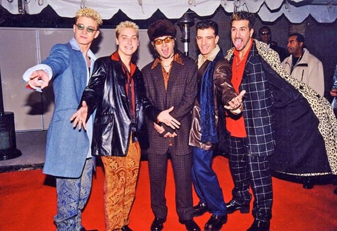 Джастин Тимберлейк в составе группы «'N Sync» (первый слева) Джастин Тимберлейк в составе группы «'N Sync» (первый слева)
