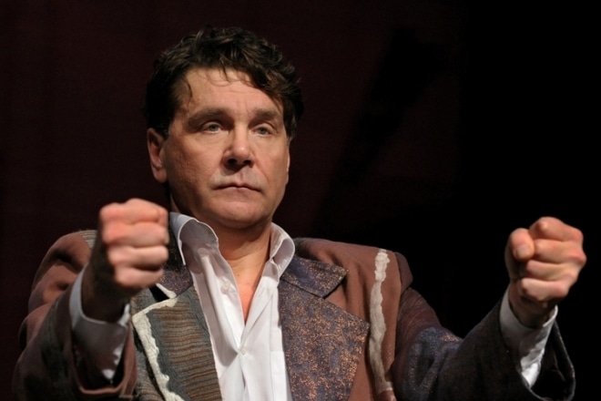 Сергей Маковецкий в театре Сергей Маковецкий в театре