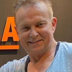 фотография Деннис Стурхёй