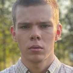 фотография Федор Шувалов