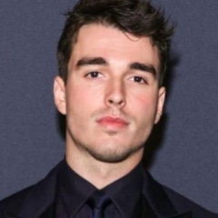 фотография Кори Милкрист