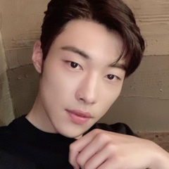 фотография У До Хван