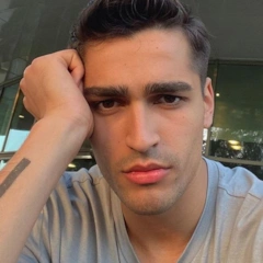 фотография Мерт Рамазан Демир