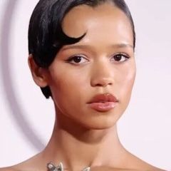 фотография Тейлор Расселл