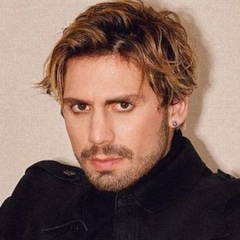 фотография Таро Эмир Текин