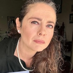 фотография Нилюфер Ачикалын