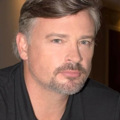 фотография Том Уэллинг