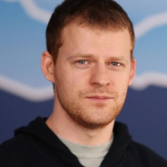 фотография Лукас Хеджес