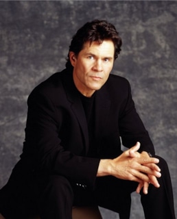 Эй Мартинес