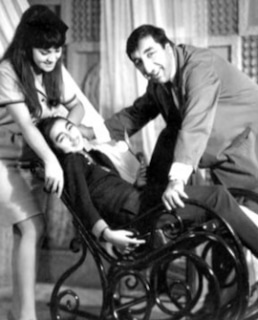 Фрунзик Мкртчян с детьми