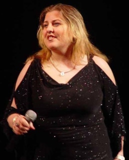 Певица Катя Огонёк